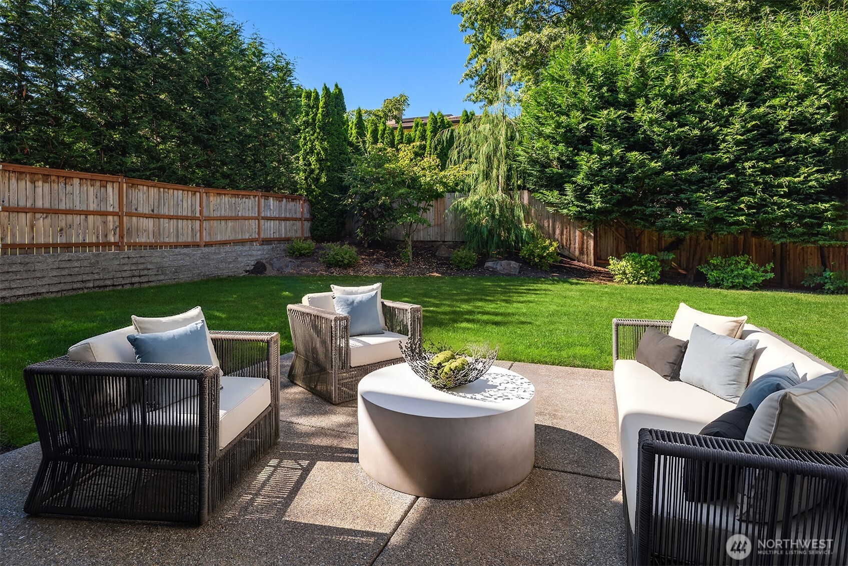 Multiple indoor and outdoor entertaining spaces.