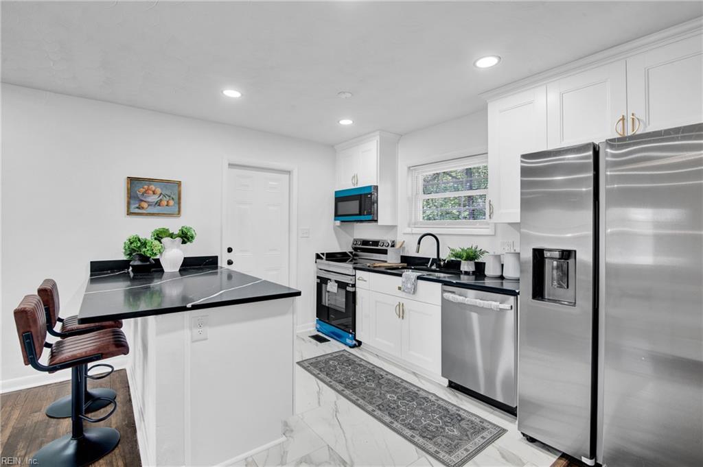 81 Haviland Drive