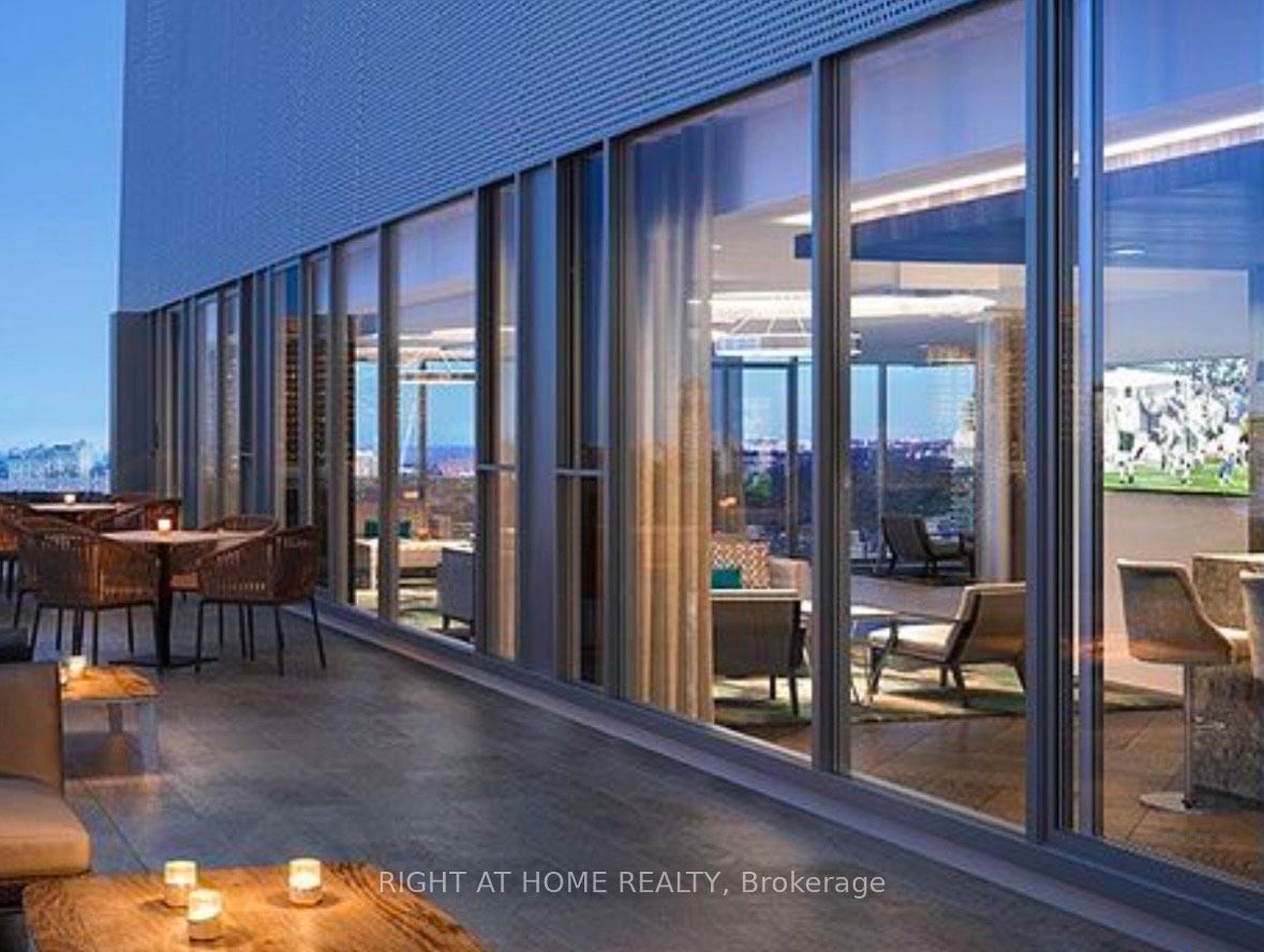 100 Dalhousie St 209