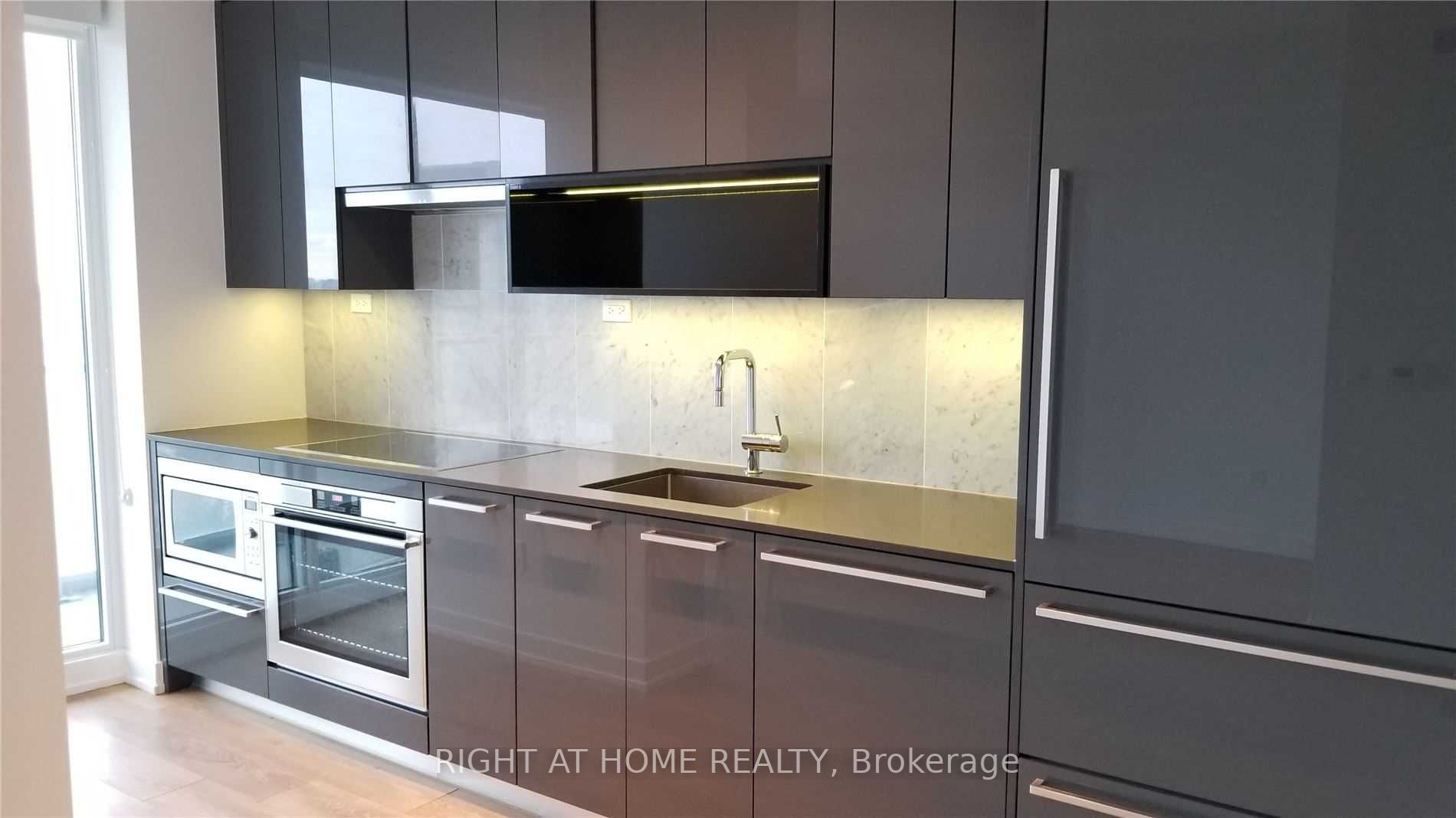 117 Mcmahon Dr 2501