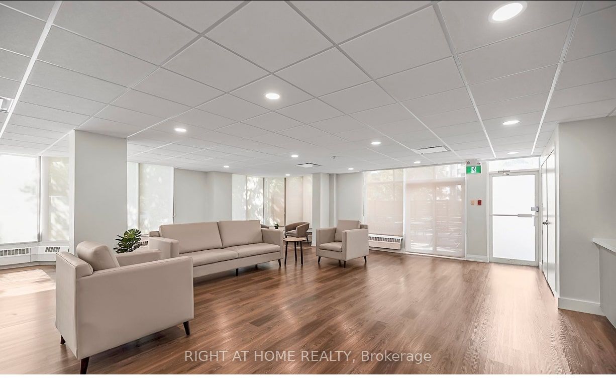 4 S Park Vista Dr 1113