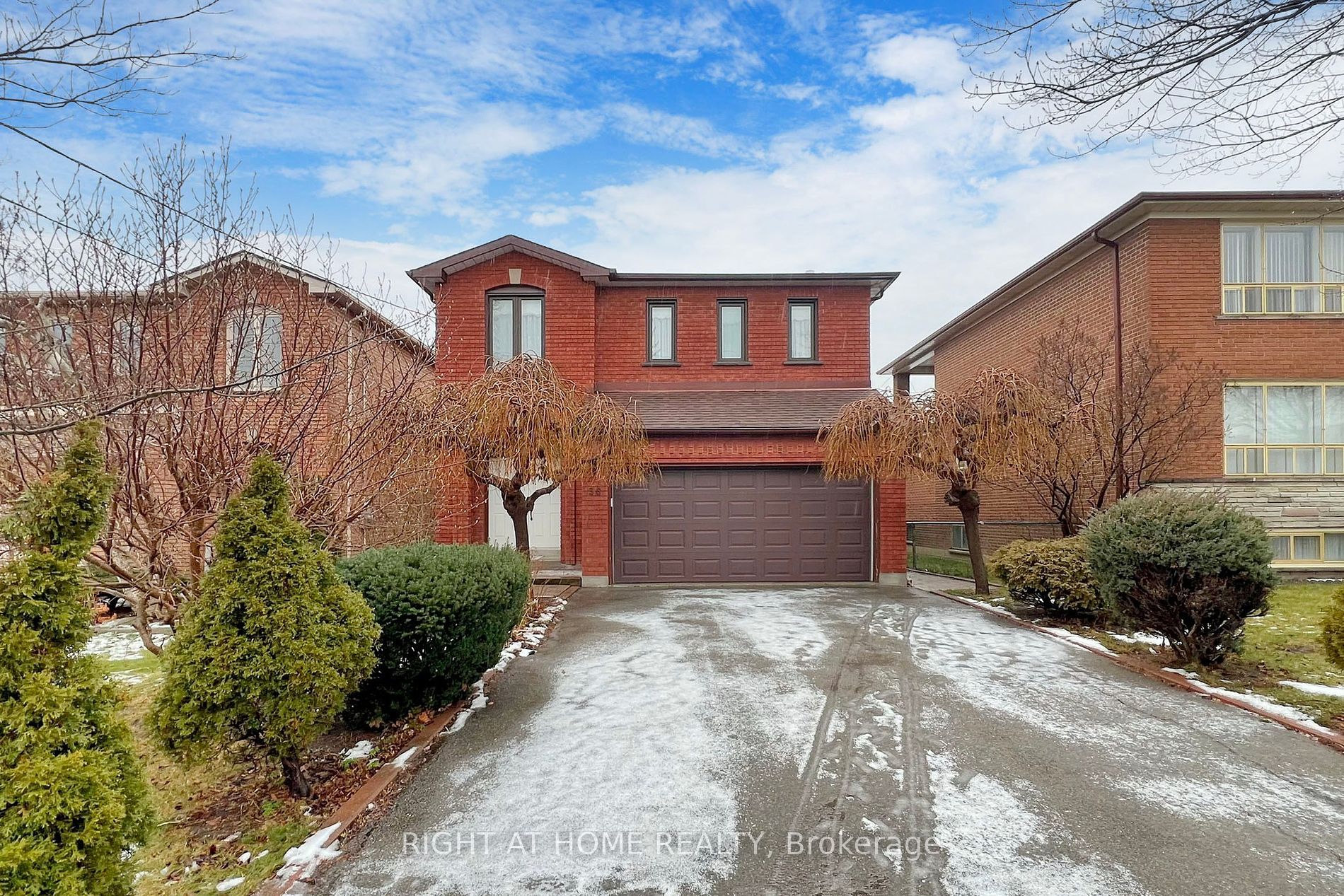36 W Montana Ave