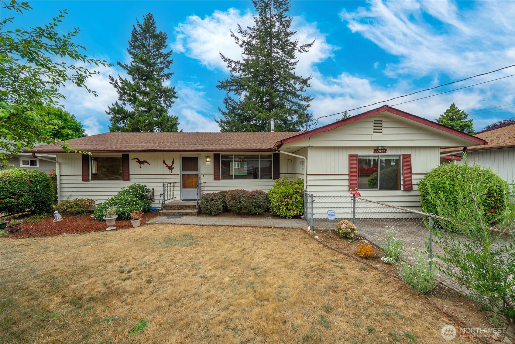 Opportunity awaits in this one-level Renton home, offering a functional layout, original character and plenty of potential to make it your own. Original hardwood floors run through the main living area and bedrooms, adding warmth and a great starting point for future updates. The comfortable floor plan keeps everyday living easy, with all bedrooms and living spaces on one level. Outside, a large yard offers plenty of room to garden, play, entertain or simply enjoy the extra space. Whether you’re looking to move in and update over time or bring your vision to life from the start, this home offers great bones and an opportunity to create something special.