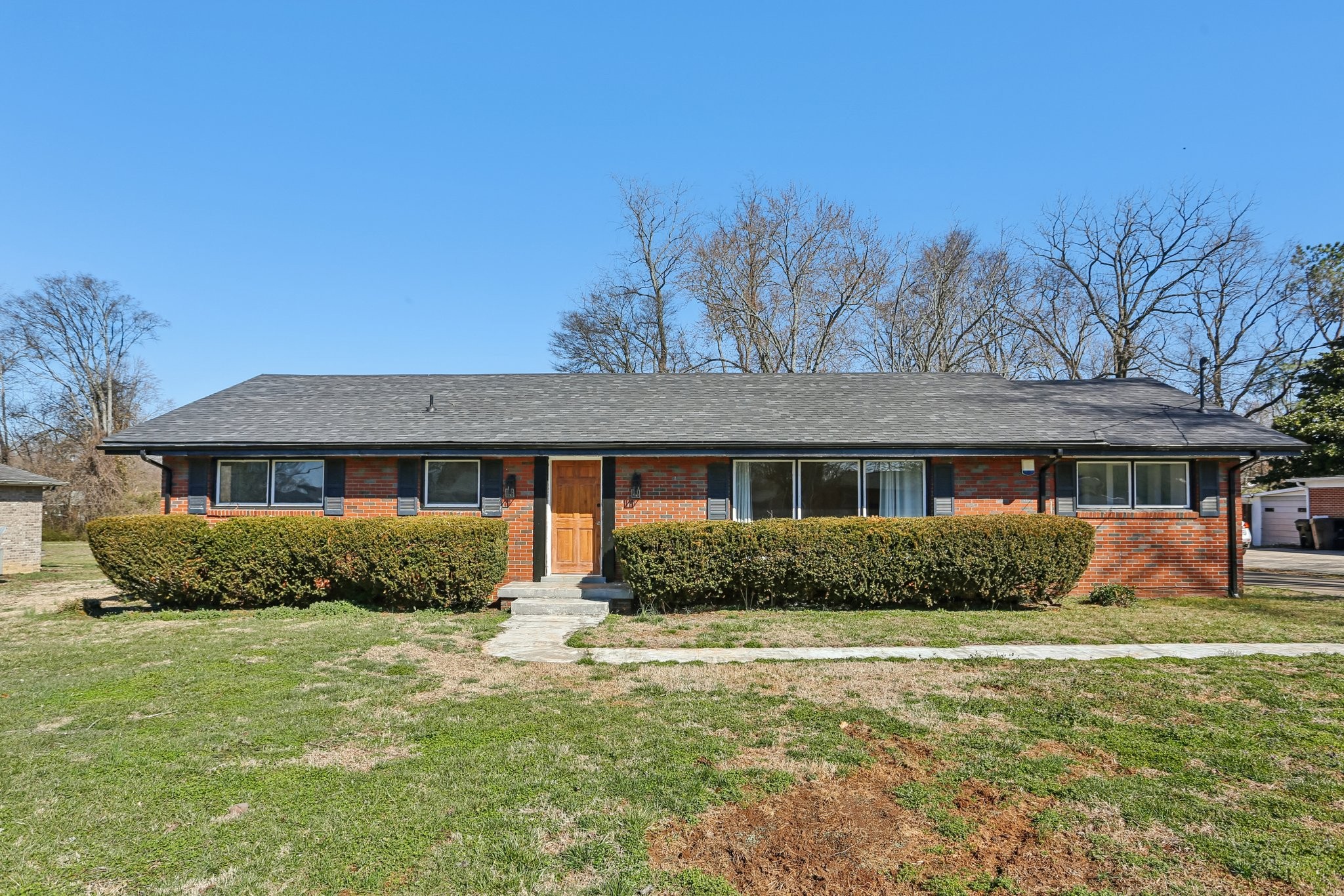 1511 Sherrill Blvd — sold