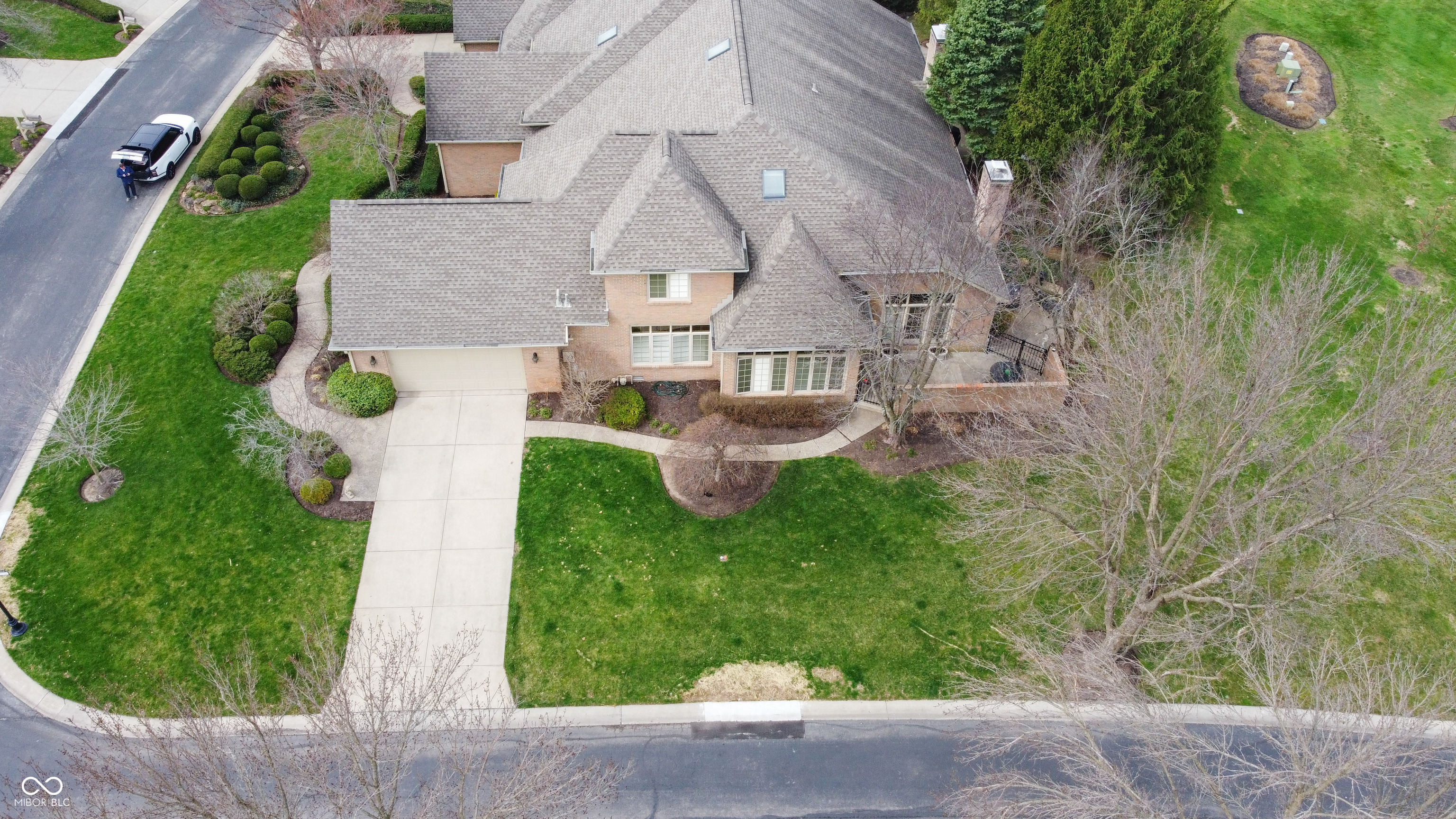 1700 Pathway Drive S