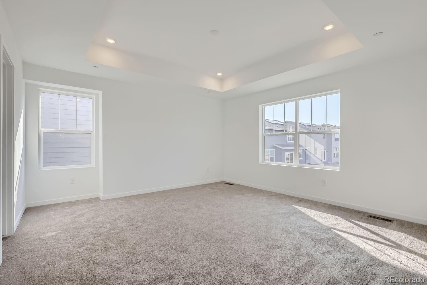 16494 E 109th Place