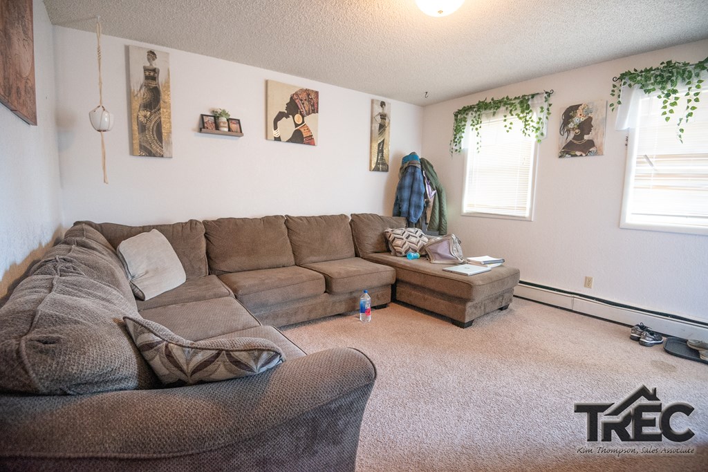 888 N Gilbert St 10
