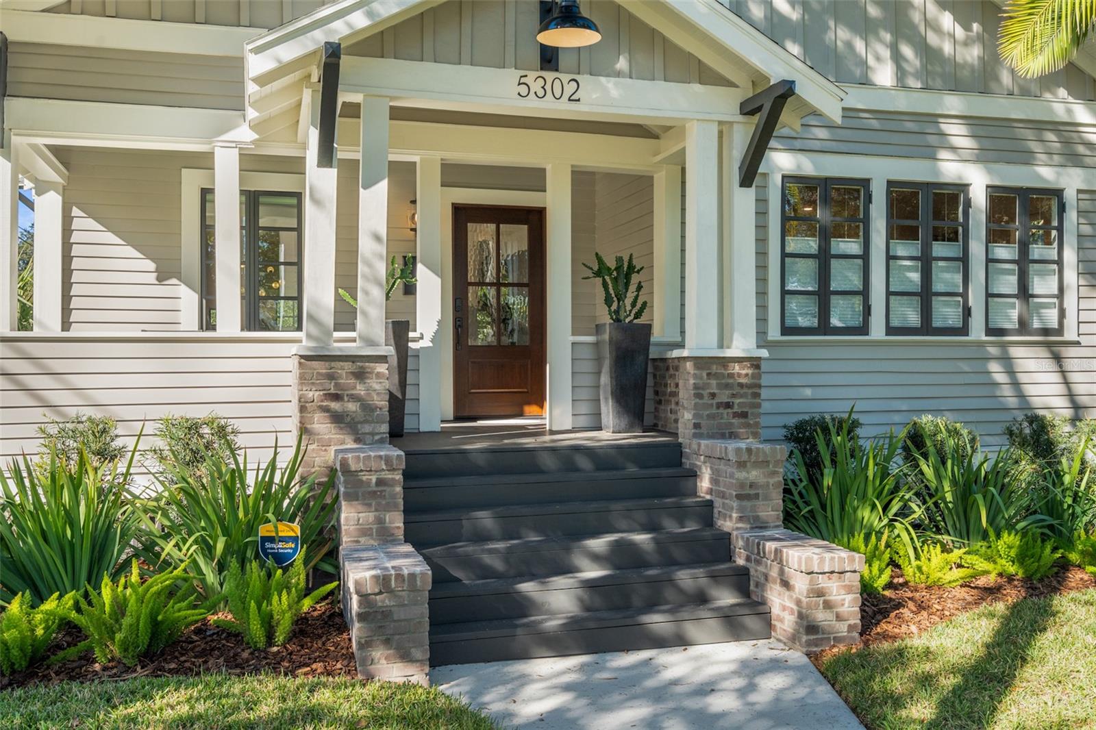 5302 N Central Avenue