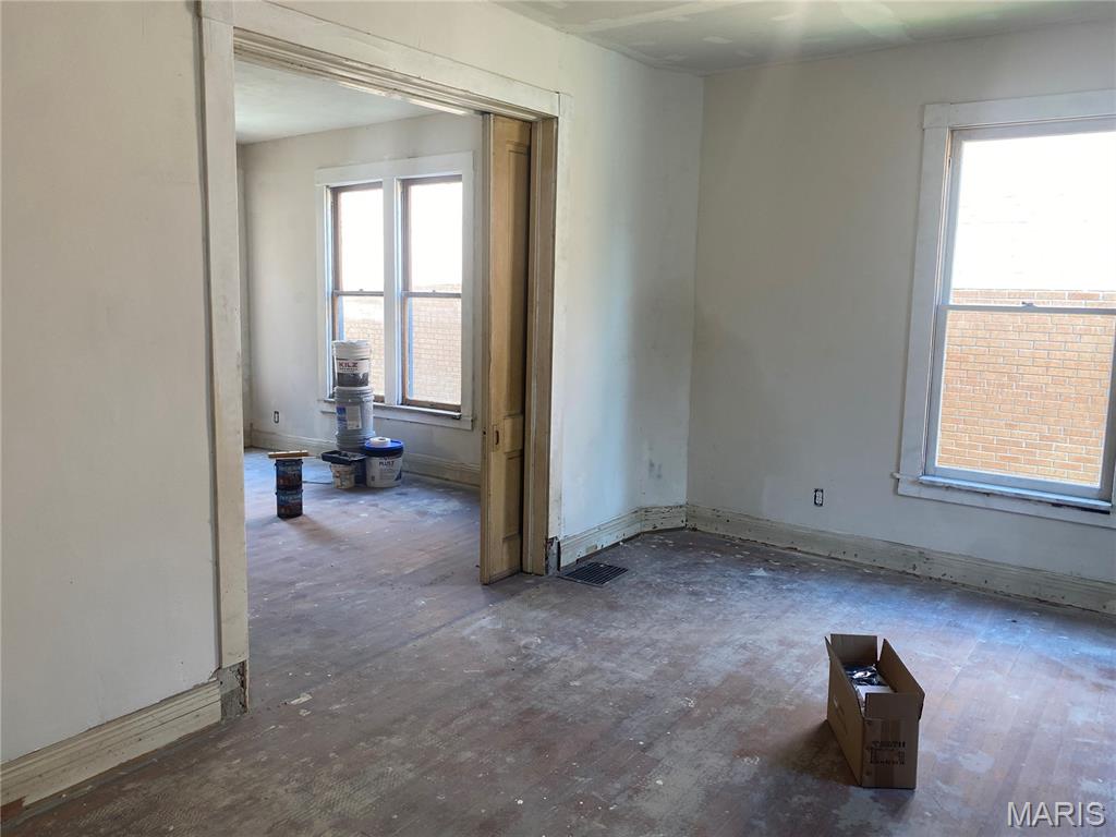 608-610 Center Street