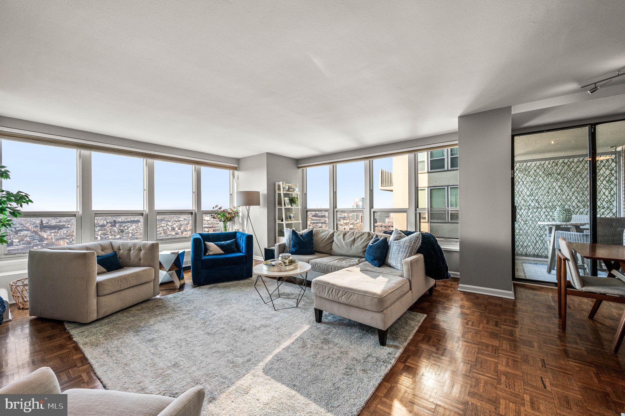 224 W Rittenhouse 2010