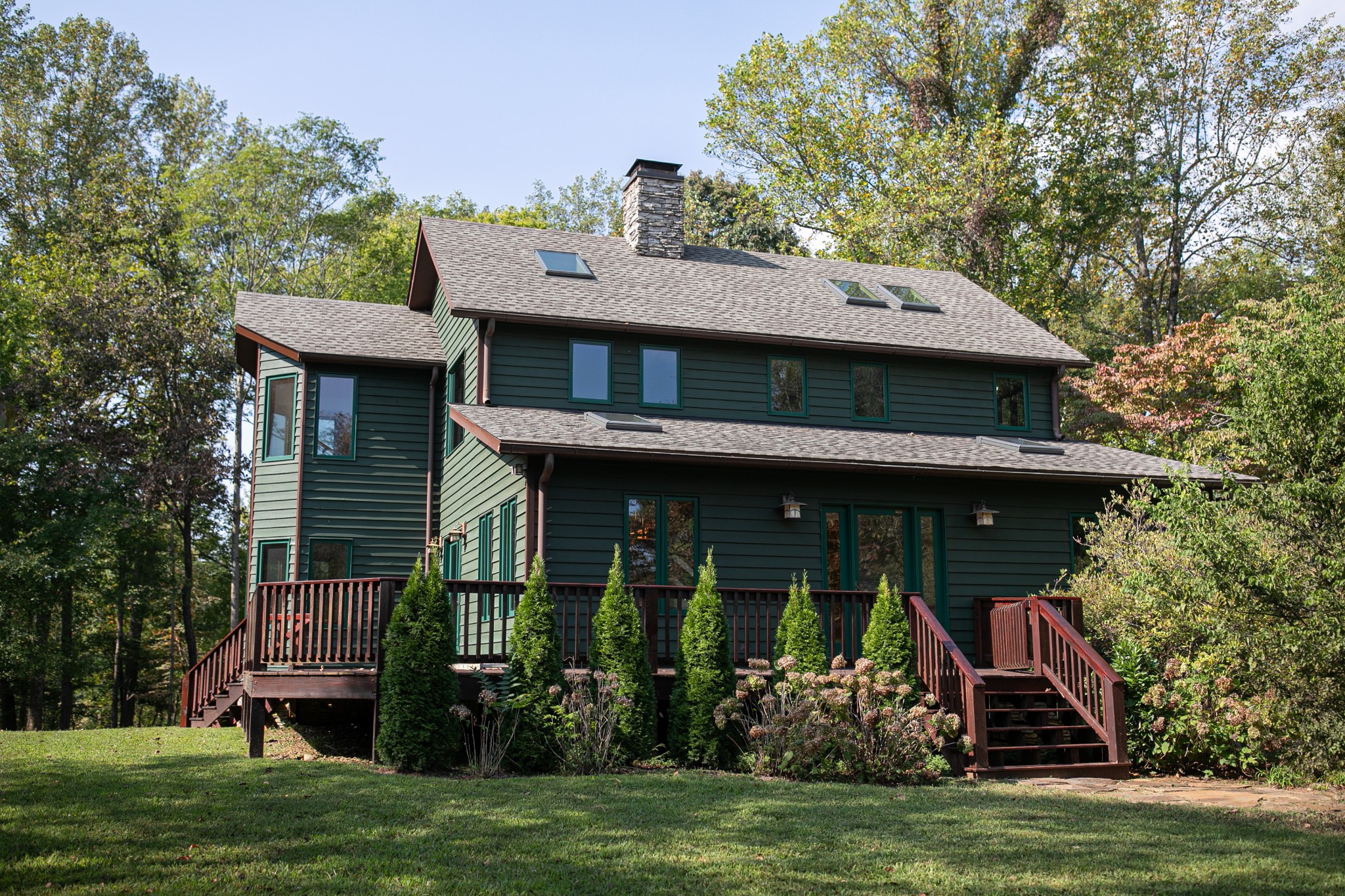 Very private 70-acre retreat in rural Williamson County. As Middle Tennessee grows, places like this--quiet country lanes unchanged by time--become all the rarer. A custom home sits on a secluded ridge, out of sight from neighbors. Fields, woods, and springs shape the land, with a guest apartment, detached garage, and farm barn adding to the setting. Many good memories have been made here, and it's ready for the next owner to do the same. Conveniently located 5 miles from I-840, under an hour to downtown Nashville and only 40 minutes to downtown Franklin.