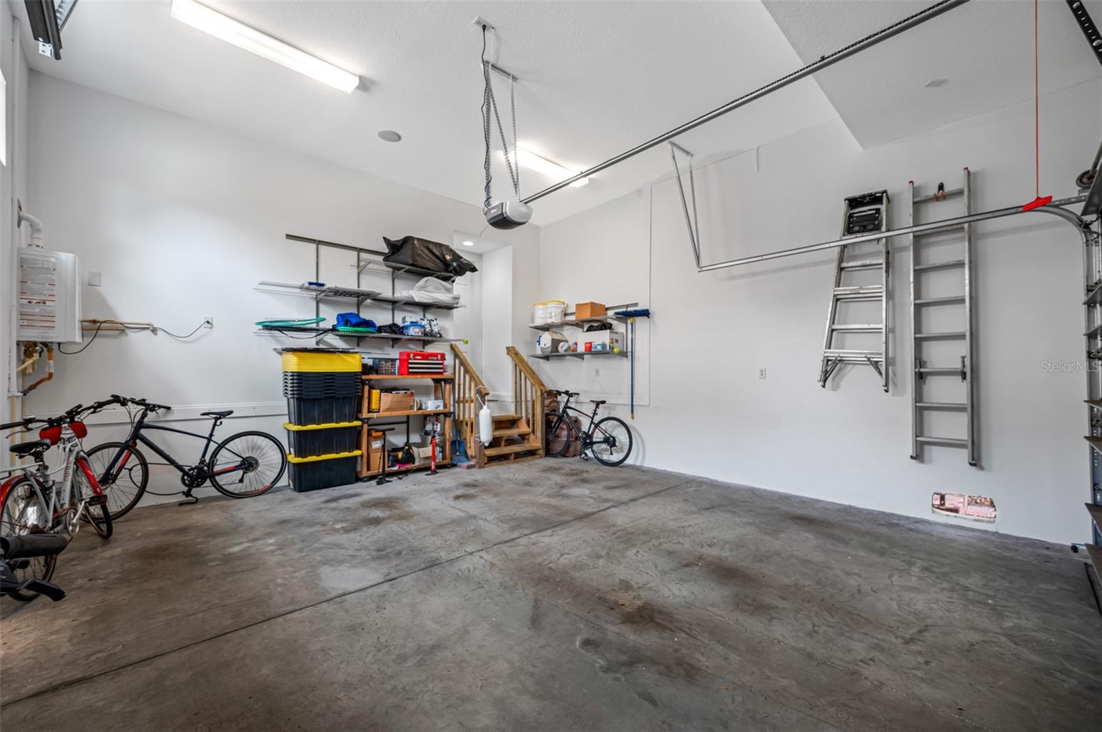 679 Geneva Place