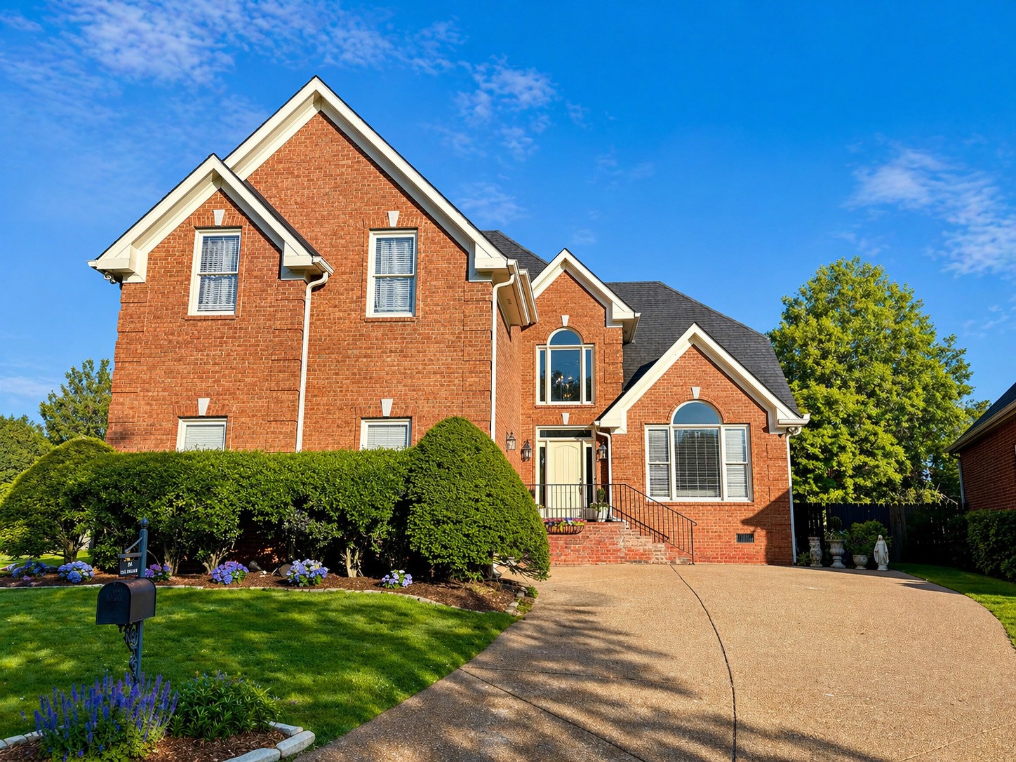 816 N Hampton Cv — sold June 1, 2026