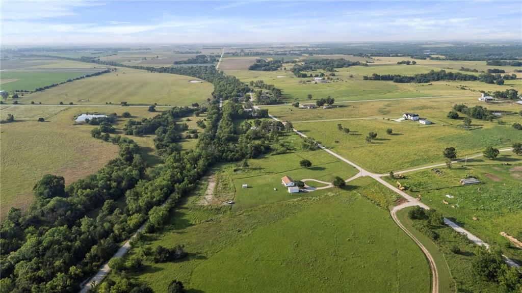 32241 NE Neosho Road