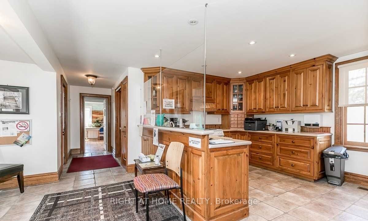 18642 Leslie St 1A