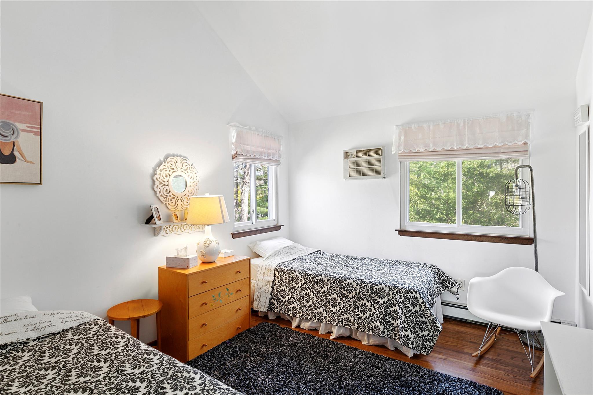 10 Harbor View Lane