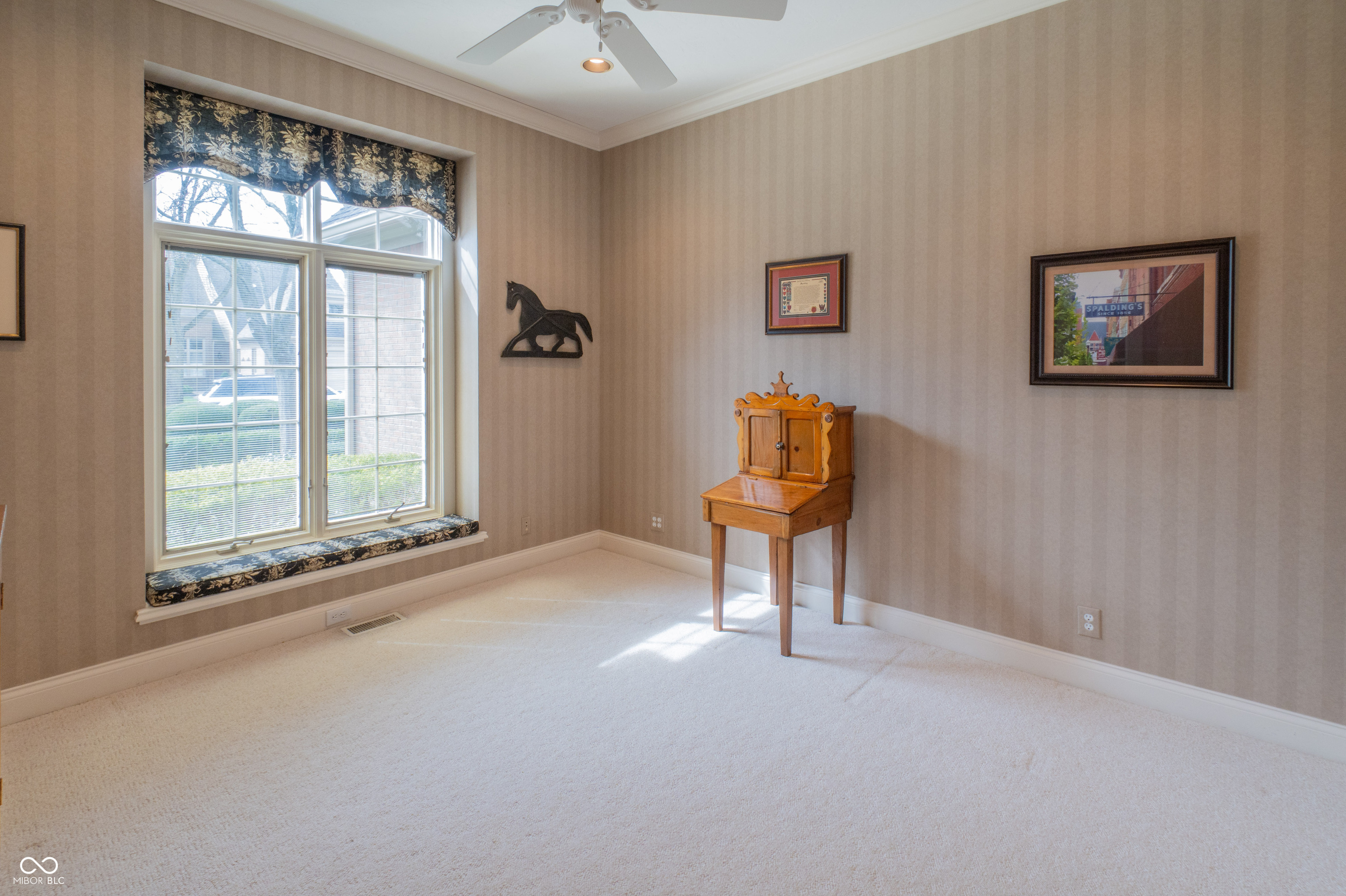 1700 Pathway Drive S