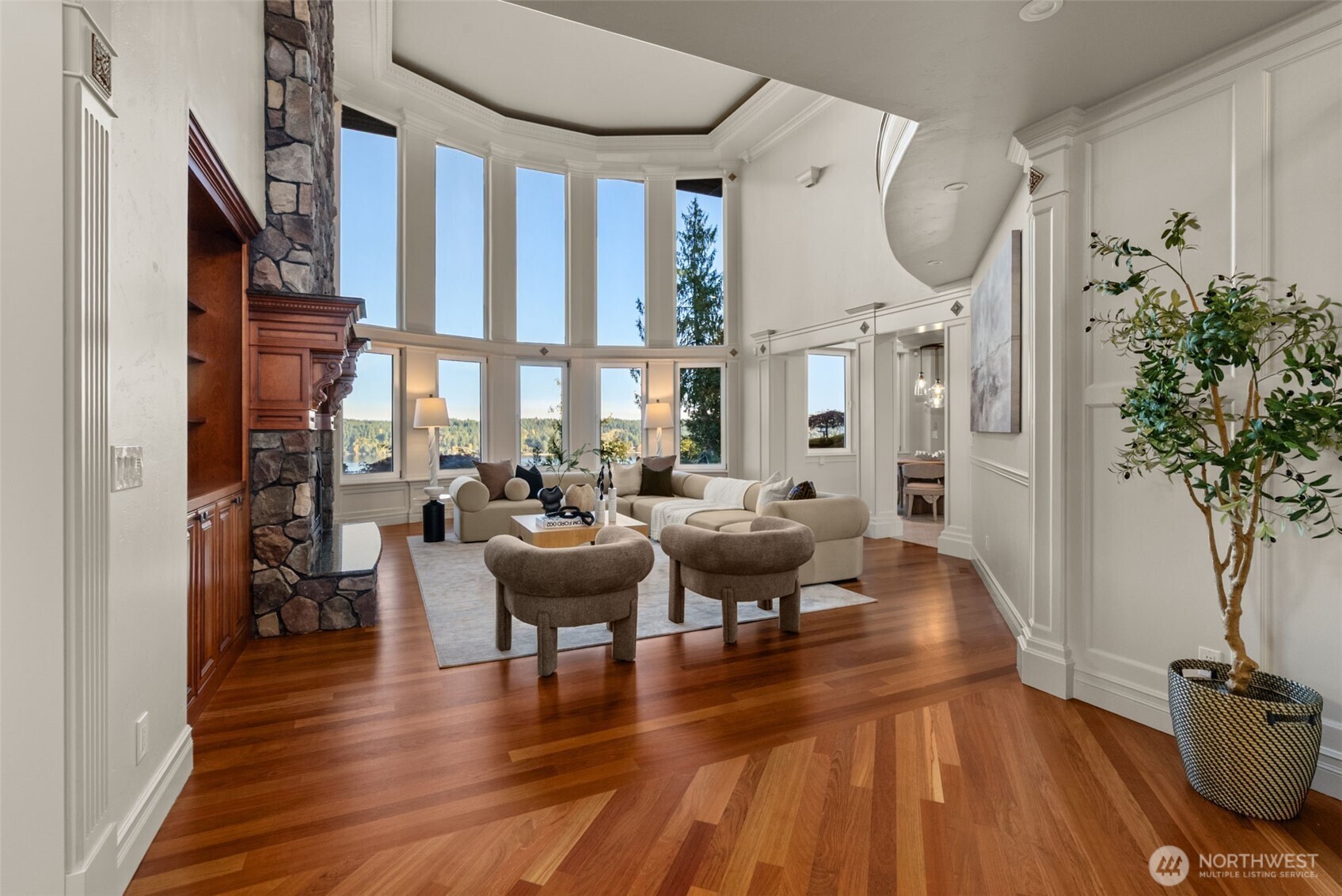 15723 14th Avenue NW