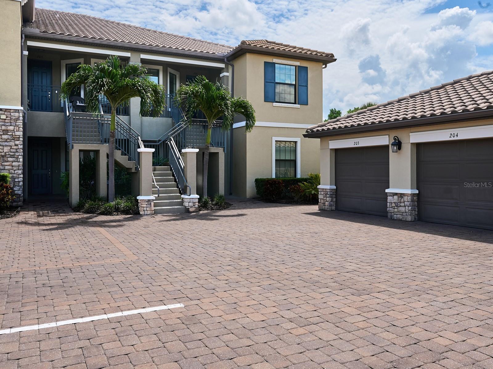 12610 Sorrento Way 204