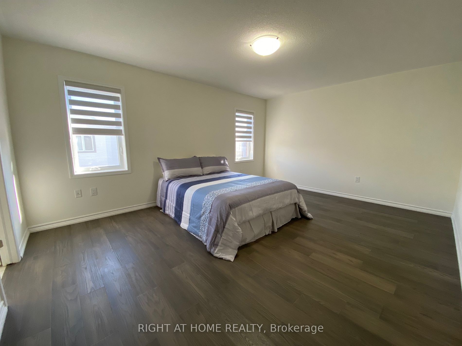 1125 Leger Way 25