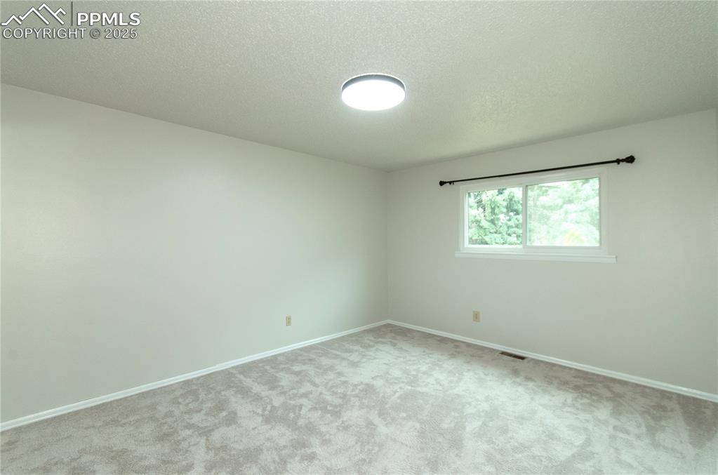 3620 E Cresta Loma Circle
