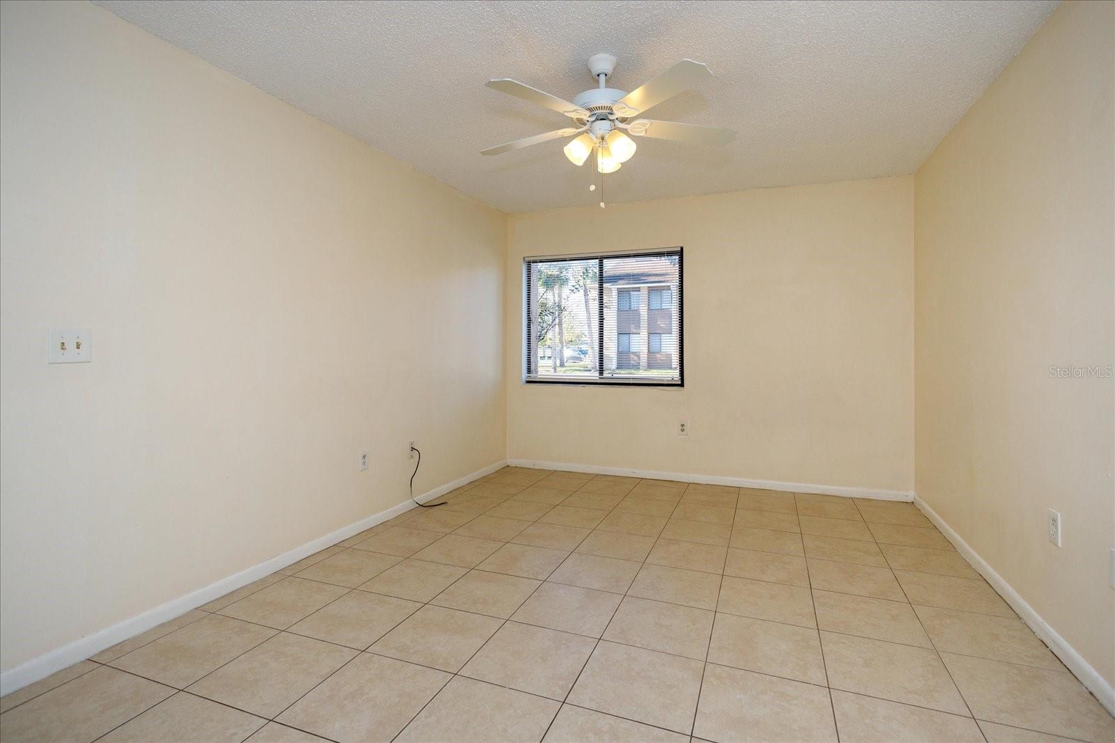 5013 Vineland Road 108