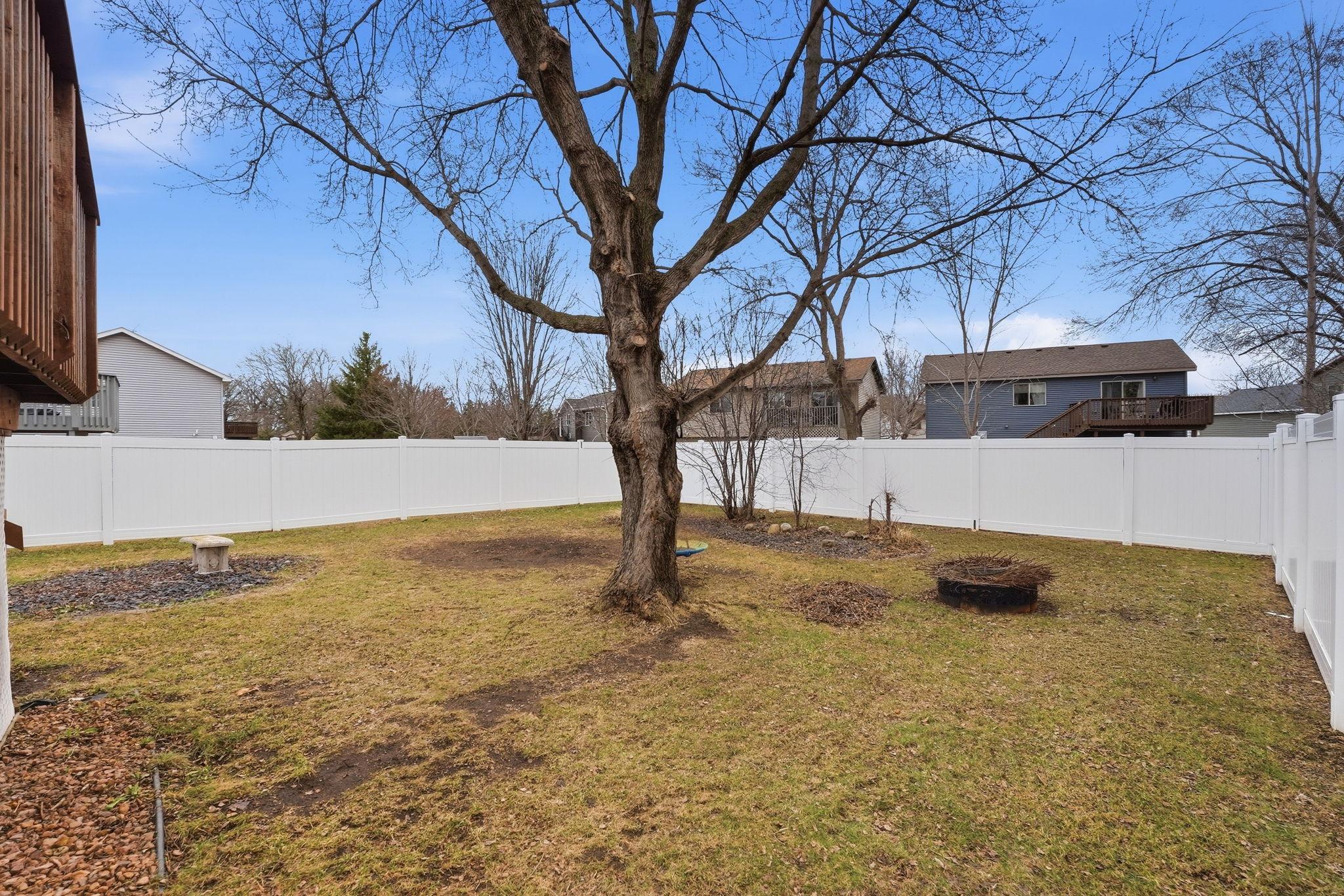 1208 Knickerbocker Court