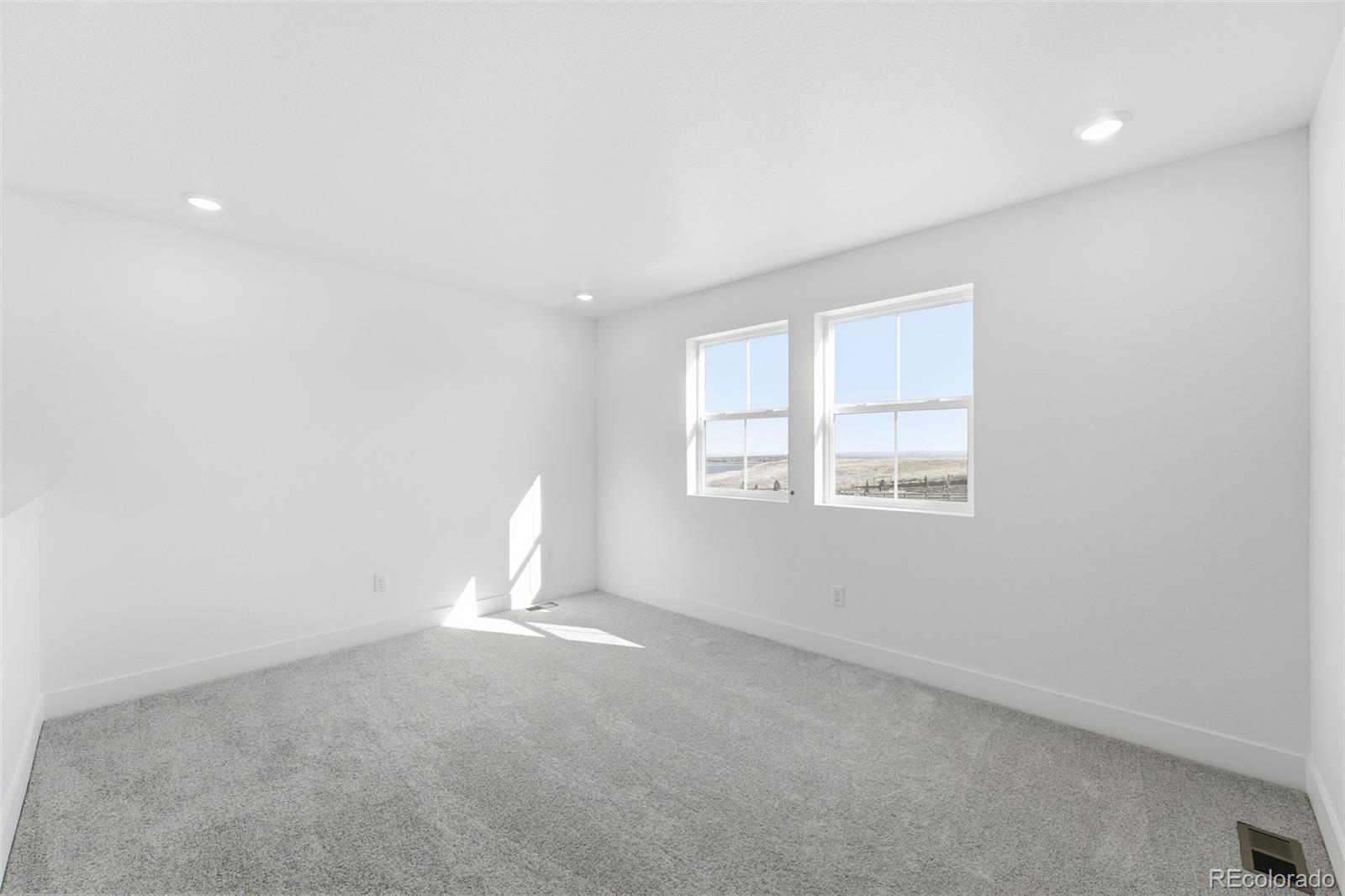 16965 W 92nd Loop