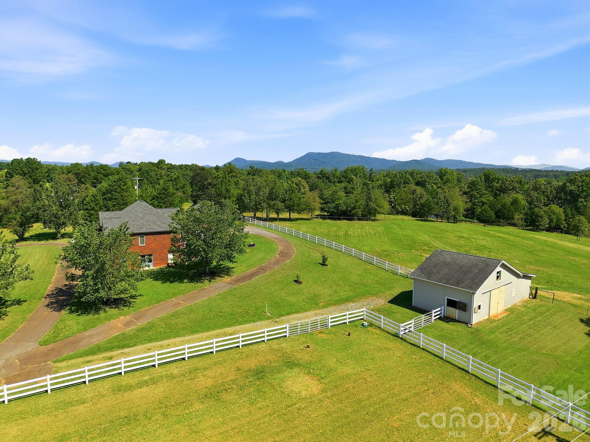 2950 Pearidge Road
