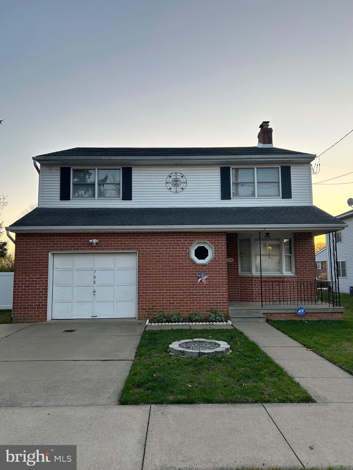 708 Hoffnagle Street