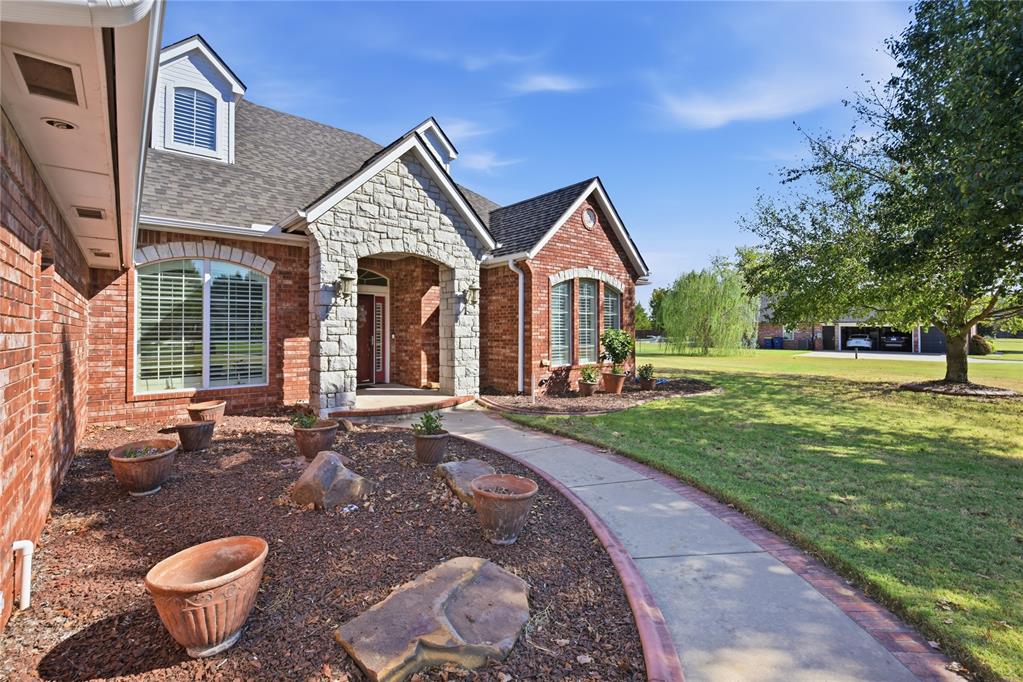 1374 Hidden Valley Lane