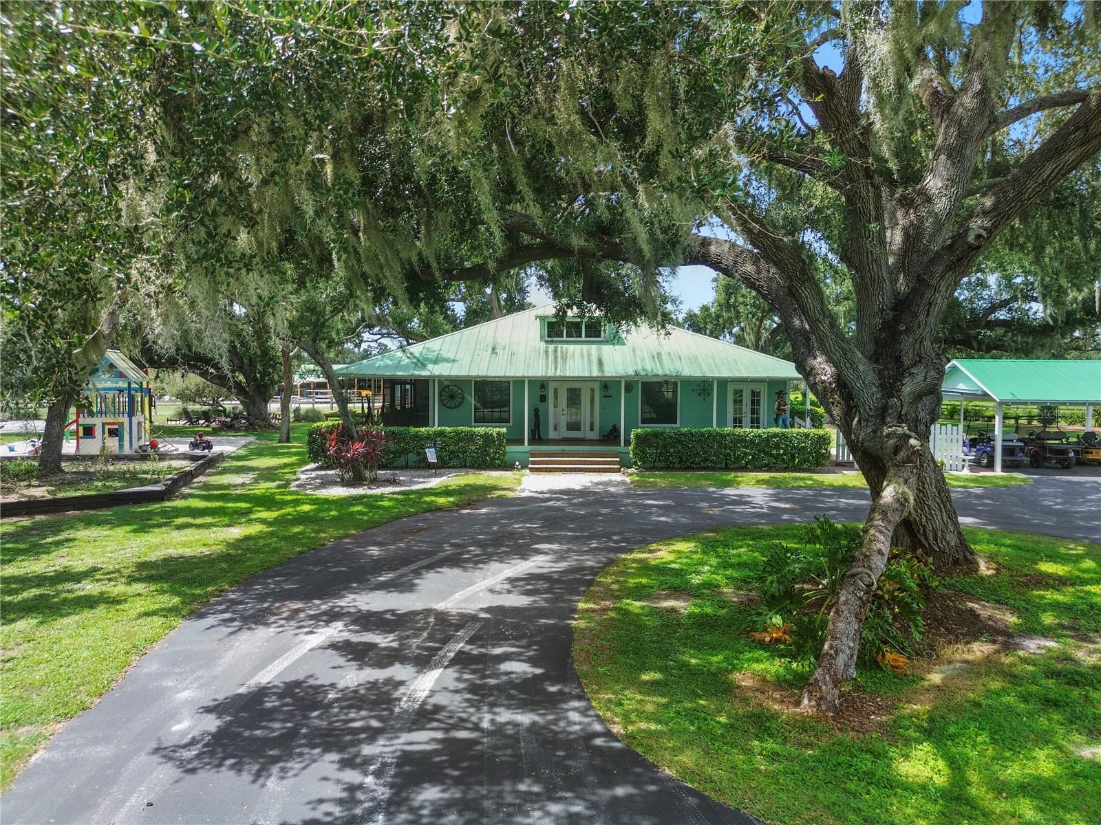 5925 Spencer Parrish Road, Parrish, FL