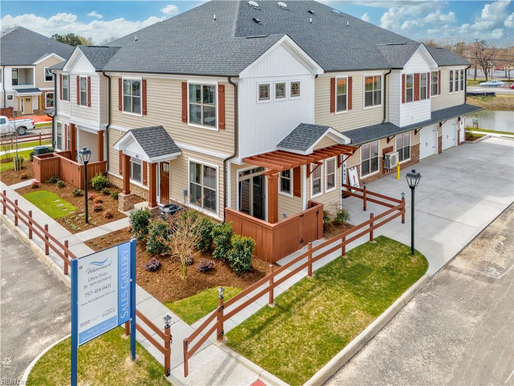 802 Watermark Way