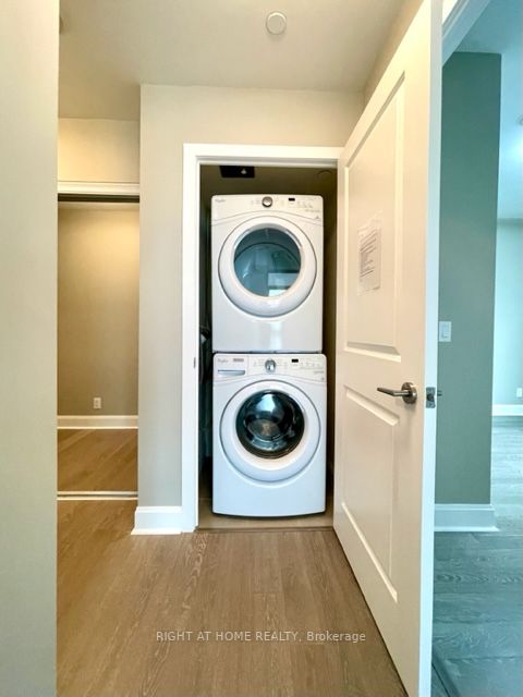 33 Shore Breeze Dr 3409