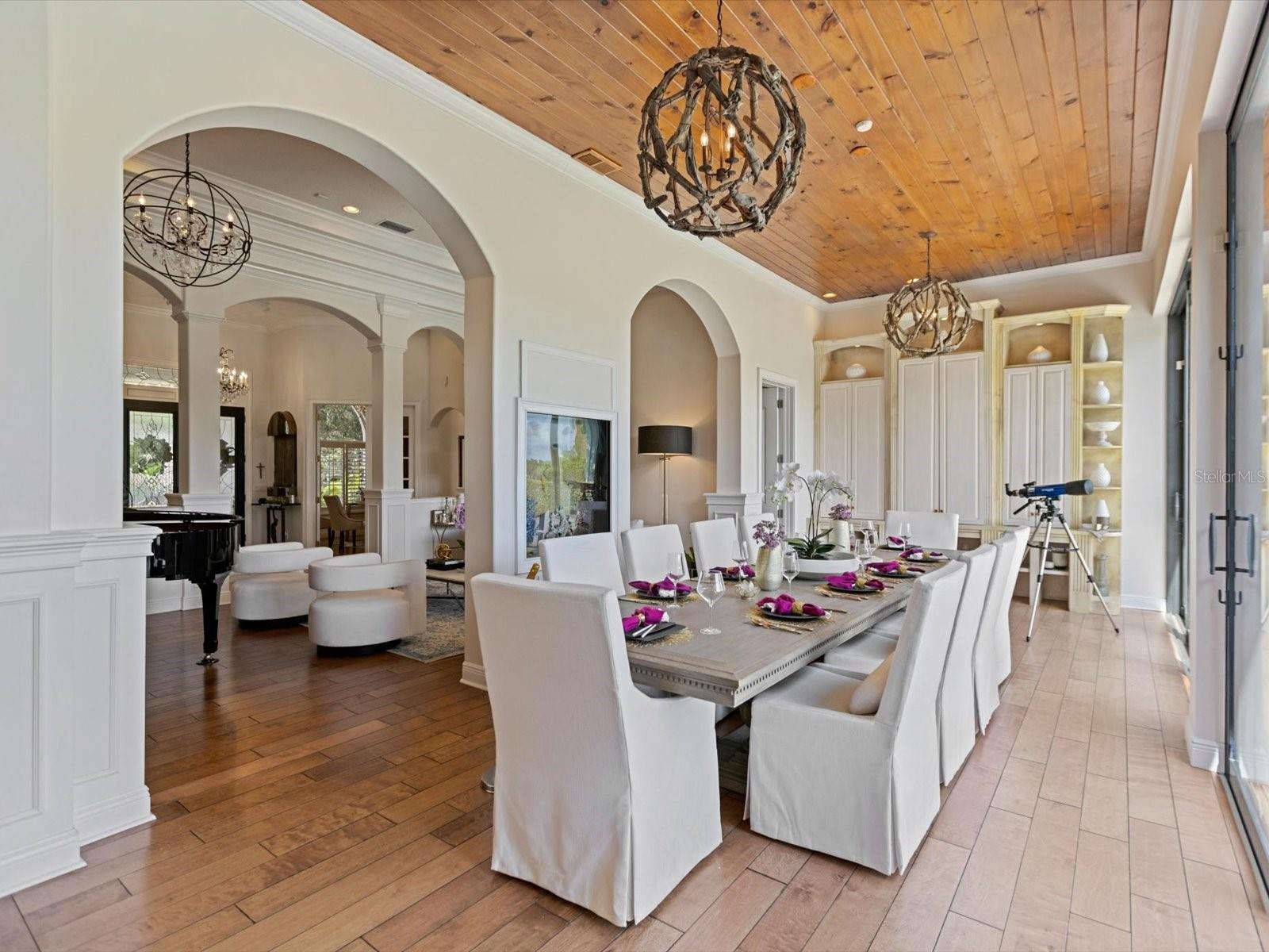 6215 Blakeford Drive