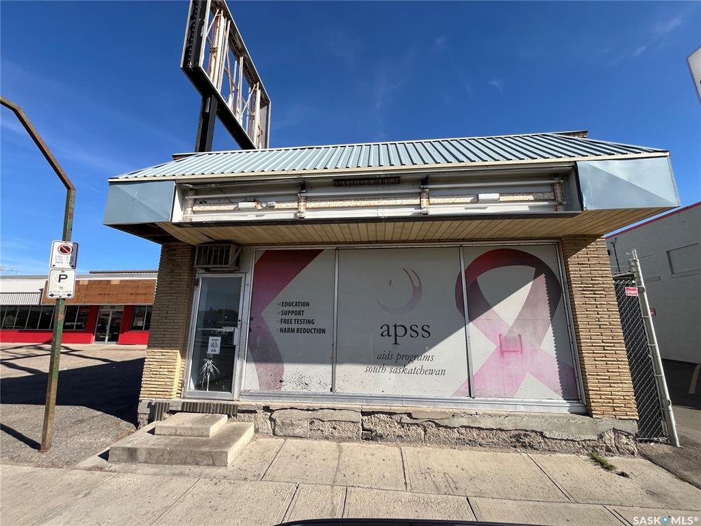 Prime location, 1750 square foot office space. 4 offices on the main level with a front reception area and a 2 piece bath. Basement is open for development and it features 9' ceilings. 200 amp updated electrical, forced air high efficient furnace and parking for 6 vehicles out back.
