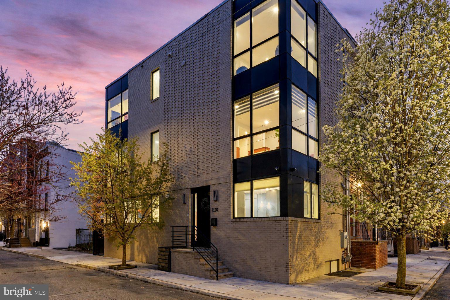 1628 Fitzwater Street