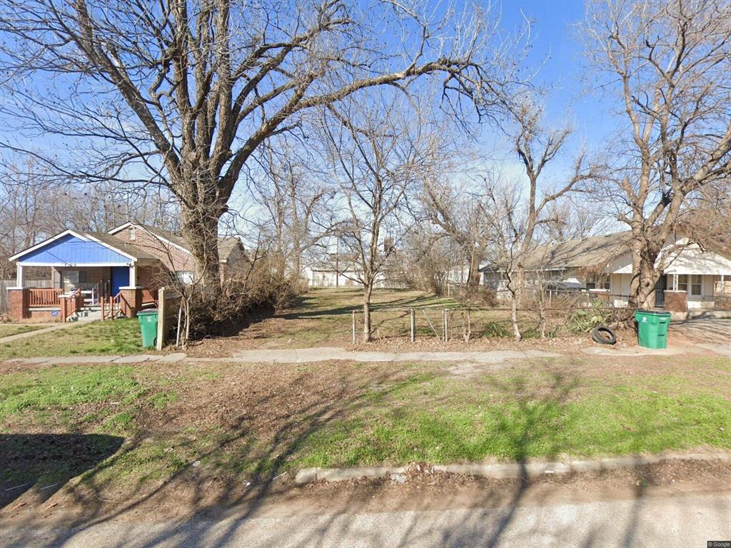 Great opportunity to build in Historic Stockyards. This lot is in the Scenic River Overlay area.