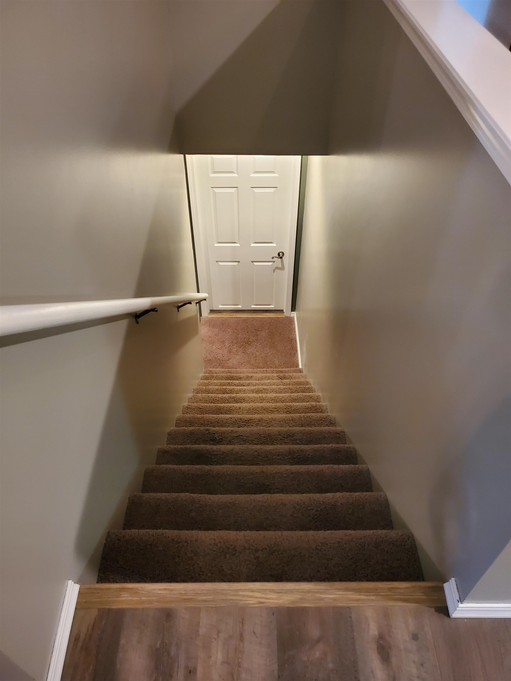 1435 E Berlin