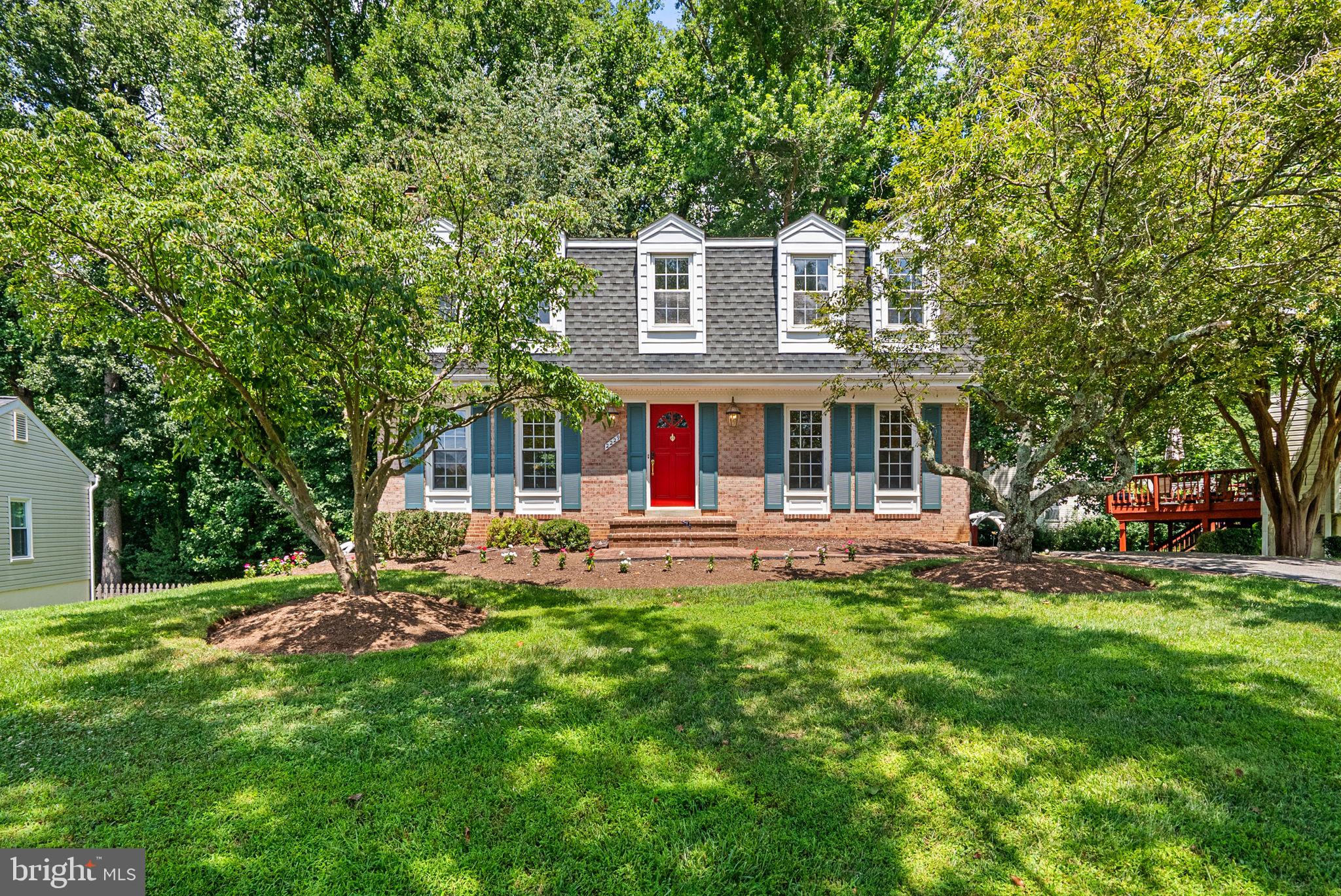 2229 Deckman Lane