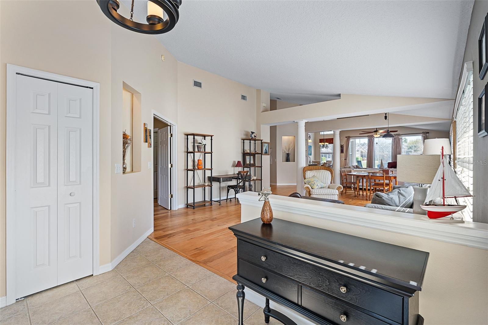 1404 Sunningdale Lane