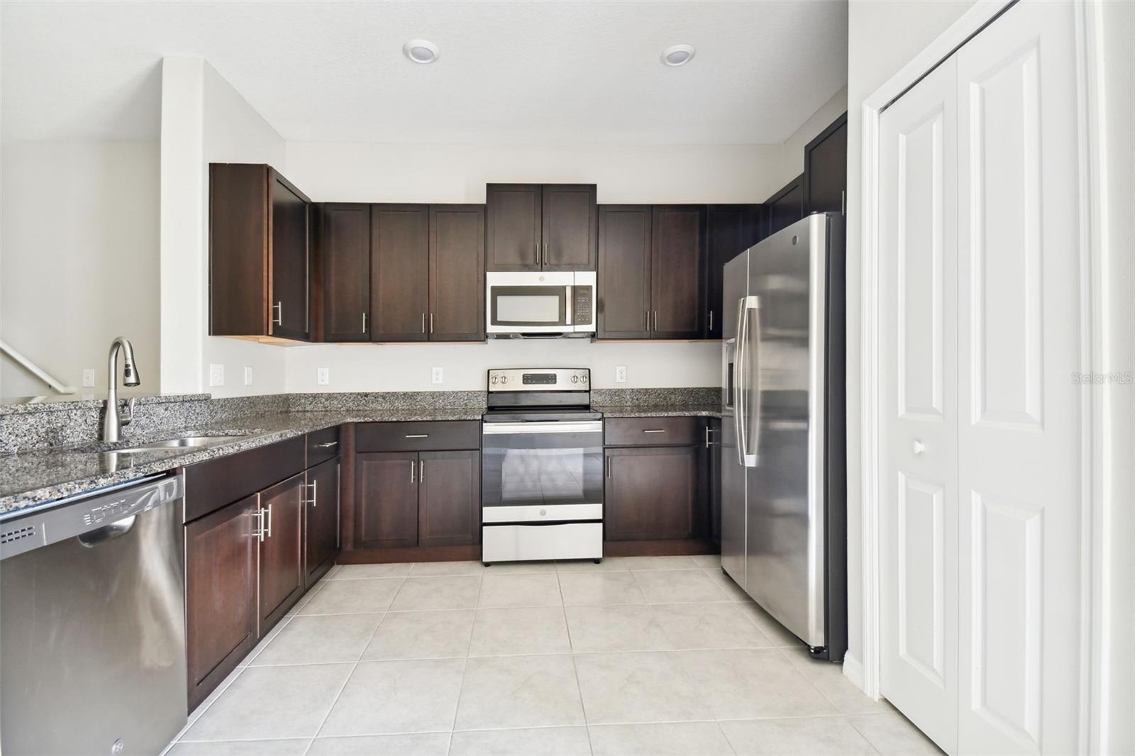 9709 Mulberry Marsh Lane