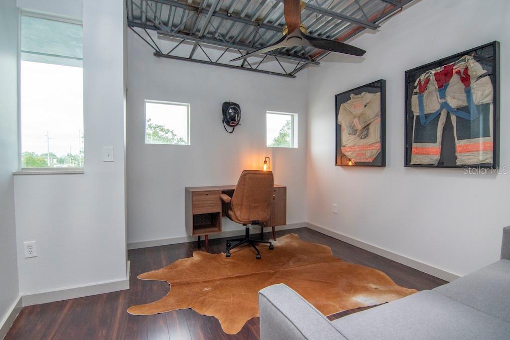 5008 S Macdill Avenue 24
