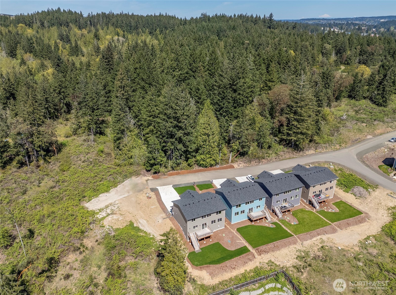 2504 W Echo Bay Drive