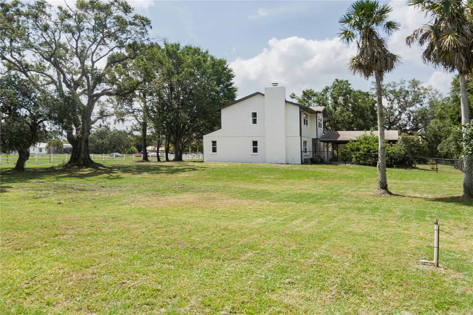 5403 Red Rooster Road