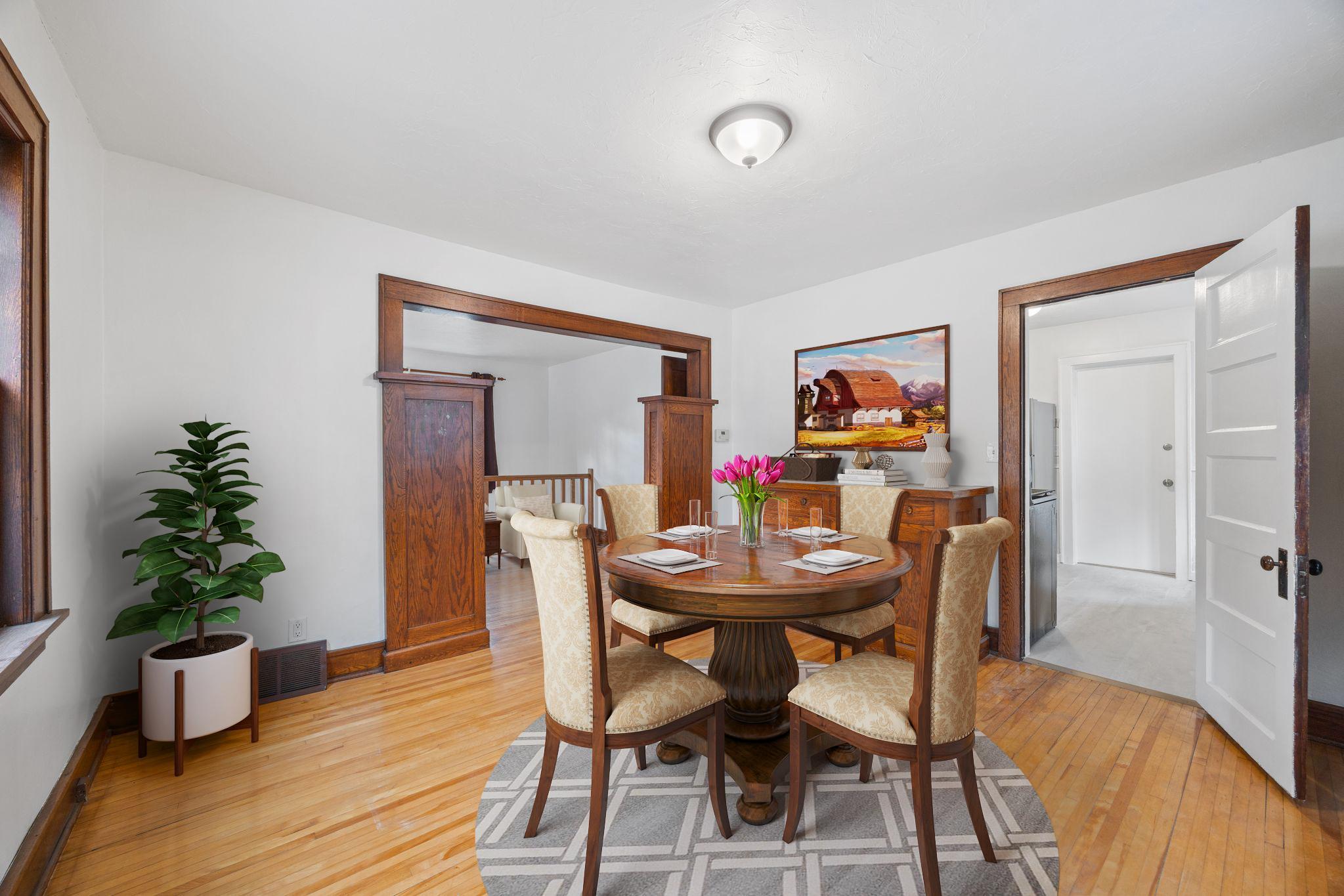 210 Warwick Street SE