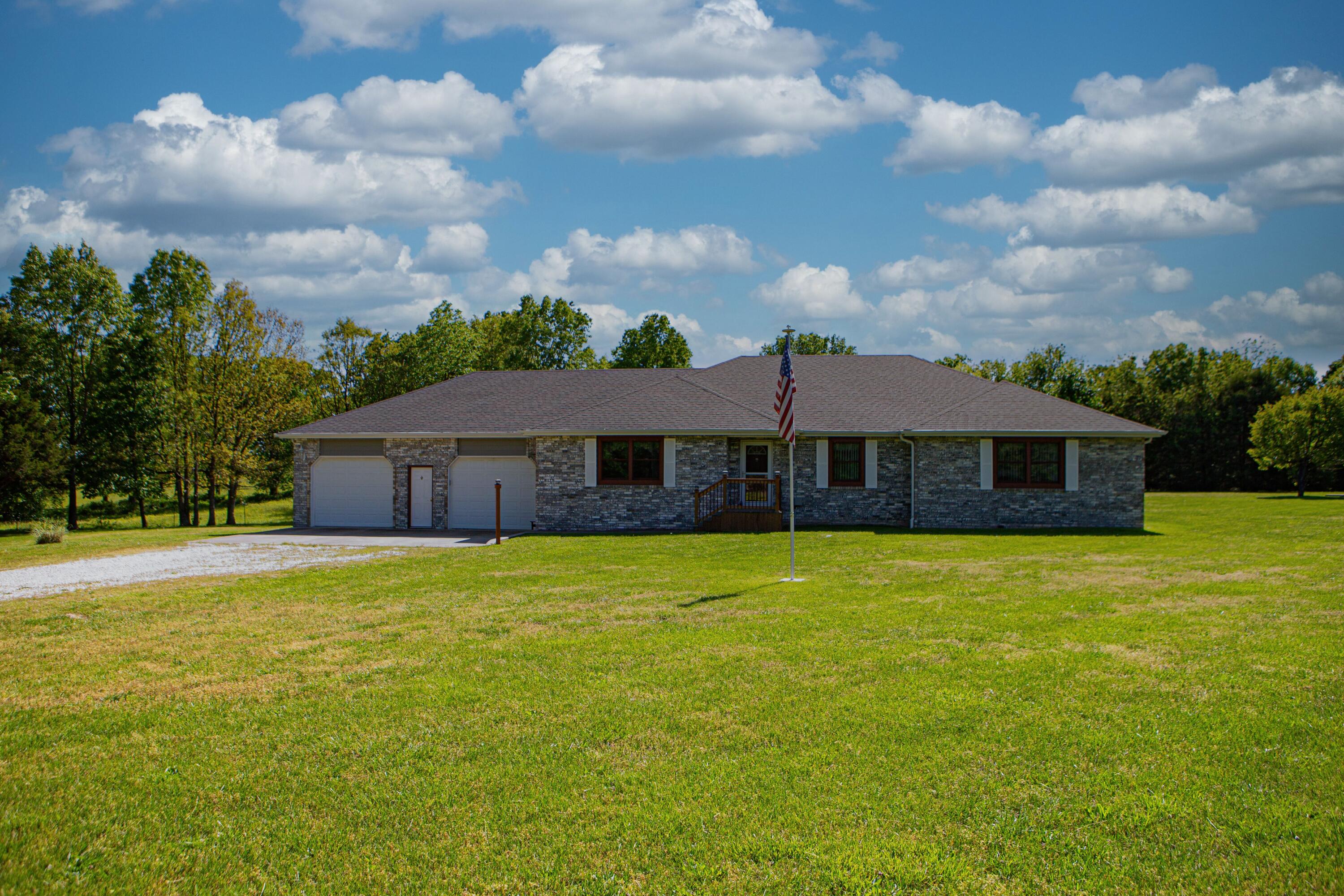 86 Rebas Hazelnut Drive