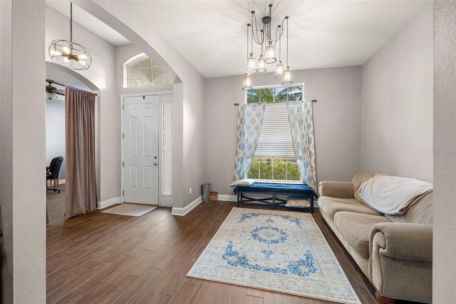 3308 Grassglen Place