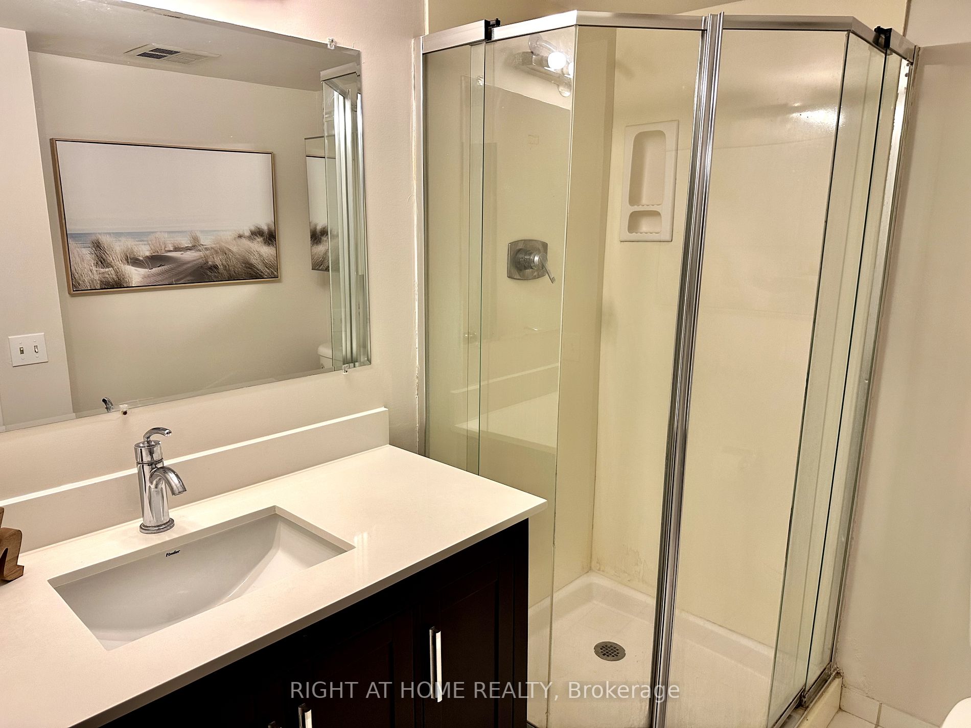 100 Upper Madison Ave 304