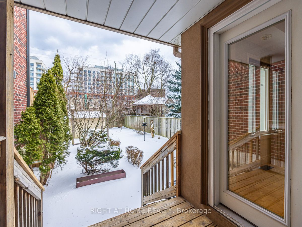 69 Mcintosh St
